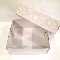 Kουτί με παράθυρο διάφανο και σχέδιο 25 x 25 x Y10εκ.