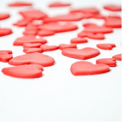 Καρδιές Κόκκινες Βρώσιμες 1εκ. 200τεμ